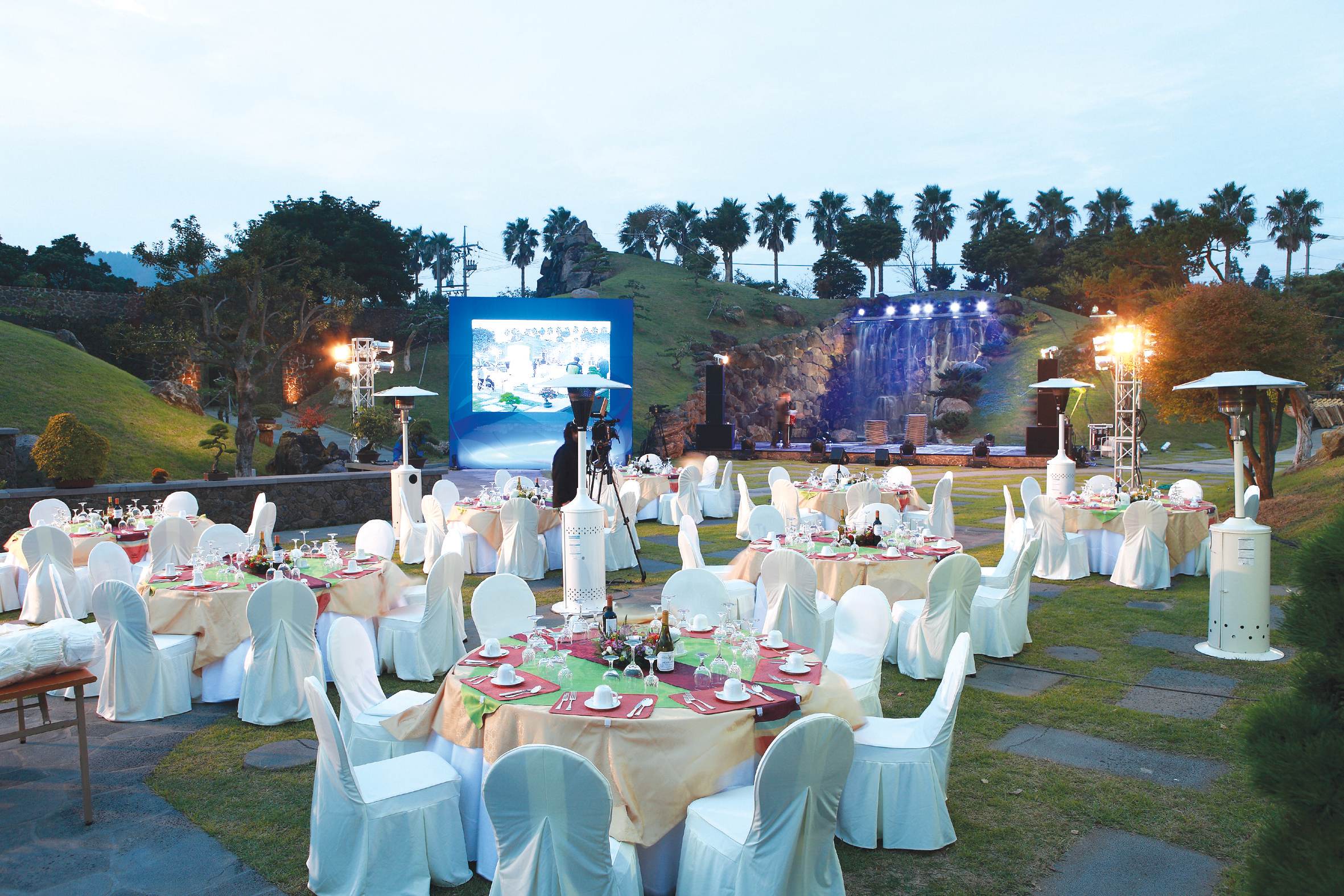 1 시크릿가든 가든파티.jpg